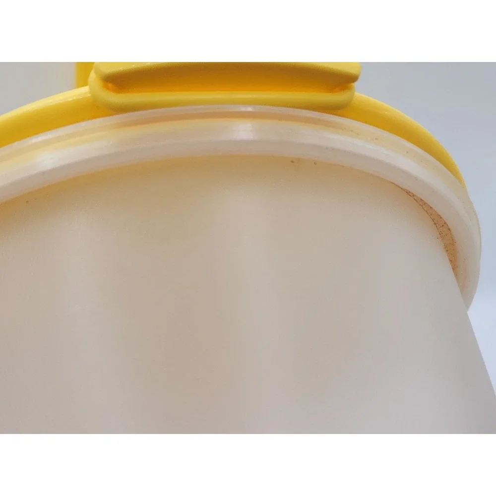 Tupperware Toys Mini Cake Taker